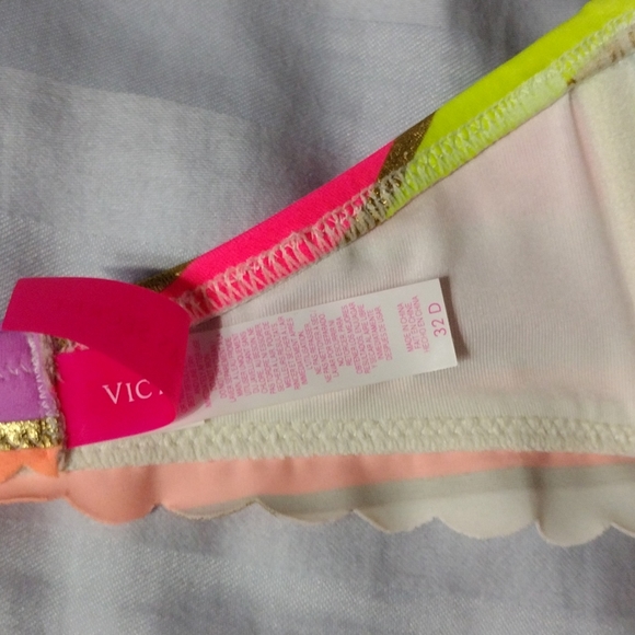 VS Bright Sexy Bikini Set - Picture 6 of 11